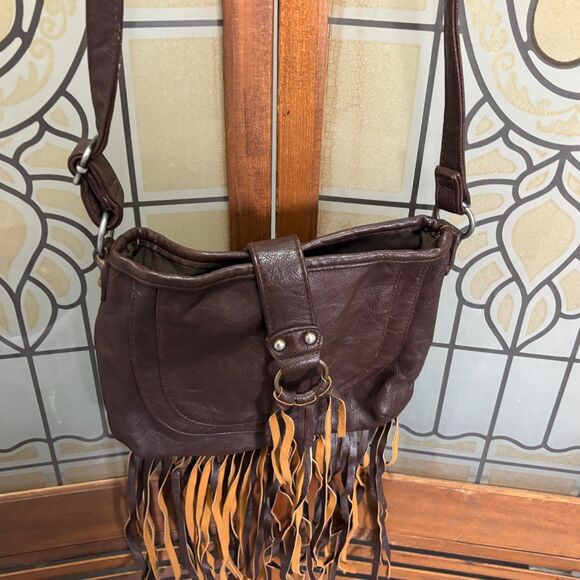 Adam Levine Crossbody With Fringe Boho Western Rodeo Bag - Picture 1 of 16